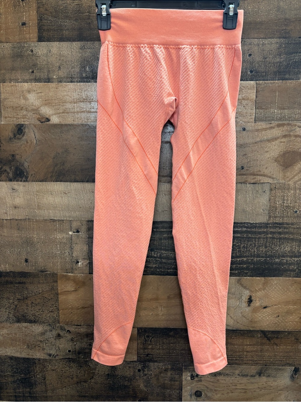 NVTGN Women’s Size Small Peach Colored Leggings EUC